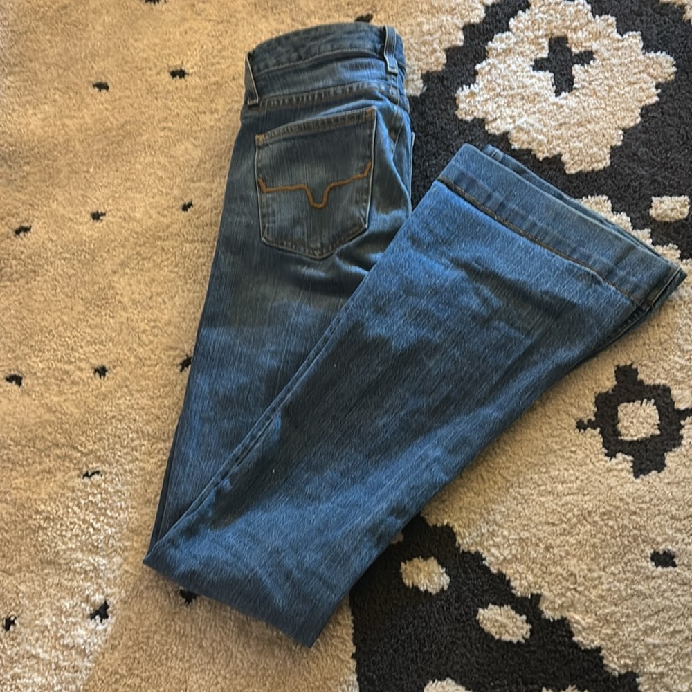 Kimes Jennifer mid wash Jeans 
00 34